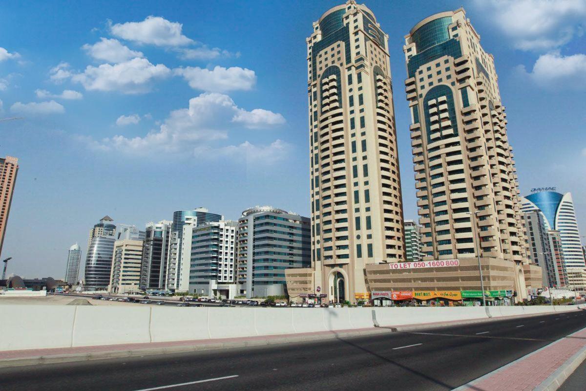 Nomad Partition Room In Barsha Heights 3 Mins To Icm Metro Dubai Dış mekan fotoğraf